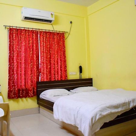 כלכותה Capital O Kabita Guest House Near Acropolis Mall מראה חיצוני תמונה