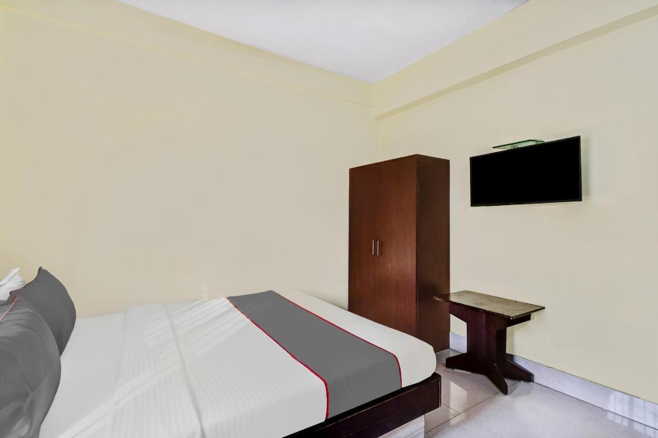 כלכותה Capital O Kabita Guest House Near Acropolis Mall מראה חיצוני תמונה