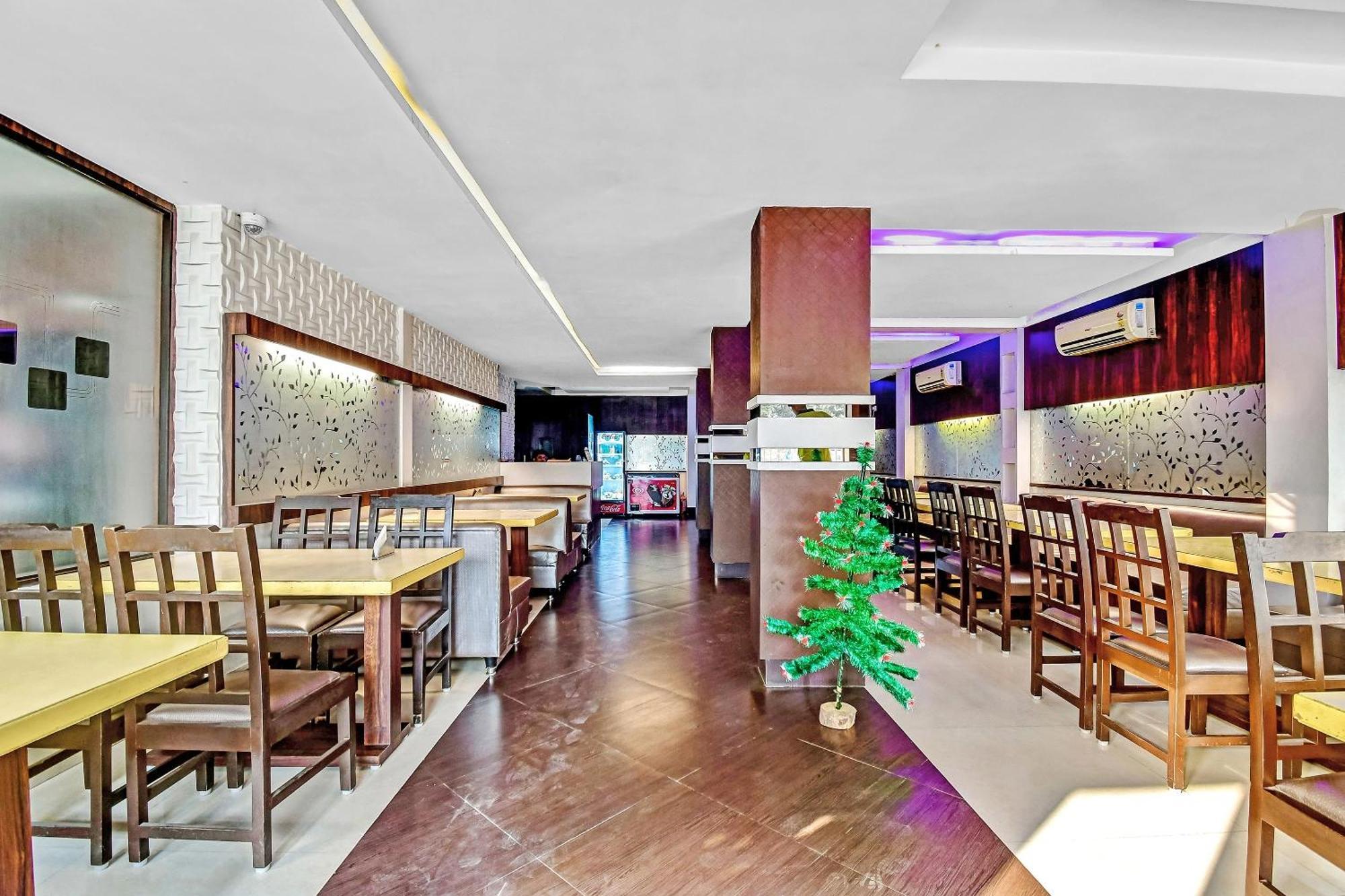 כלכותה Capital O Kabita Guest House Near Acropolis Mall מראה חיצוני תמונה